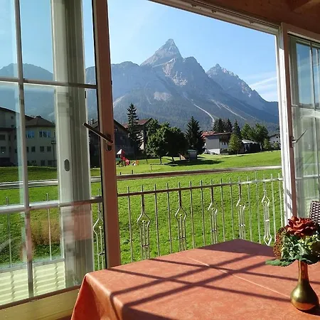 Appartements Loisachpromenade Ehrwald Exterior foto