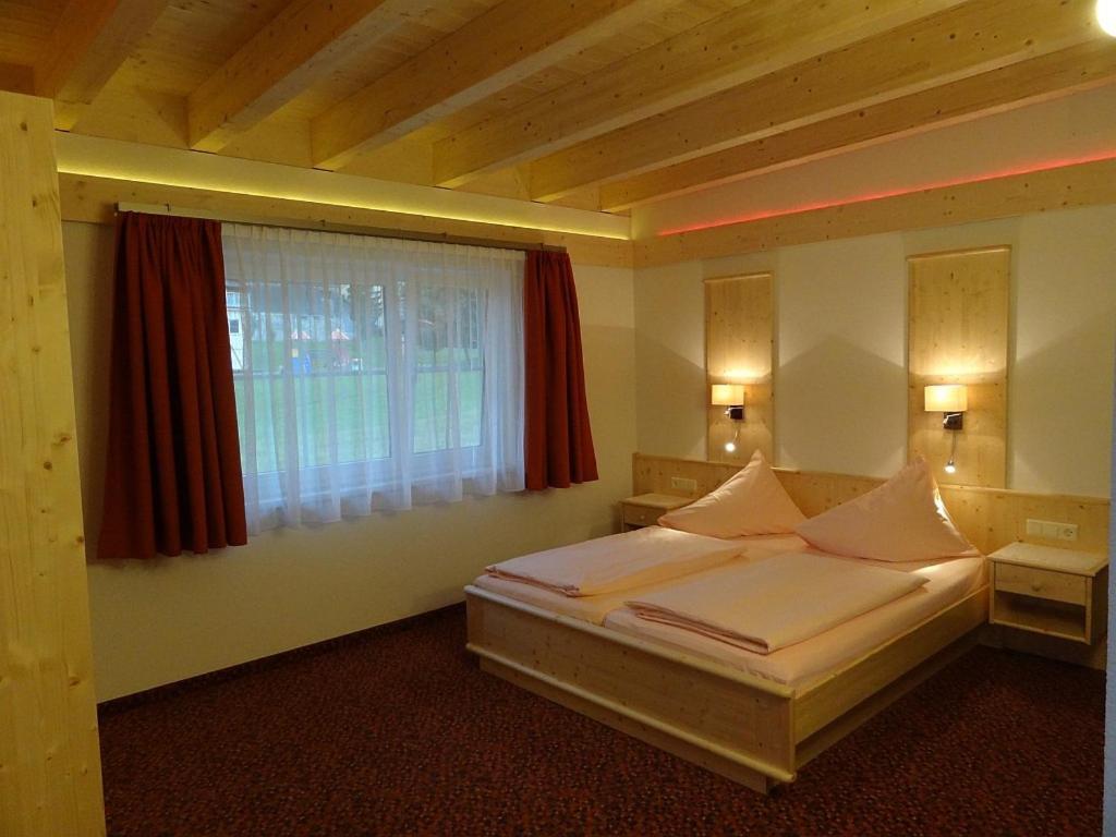 Loisachpromenade Apartment *